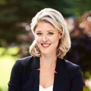 Meet your Posher, Helene